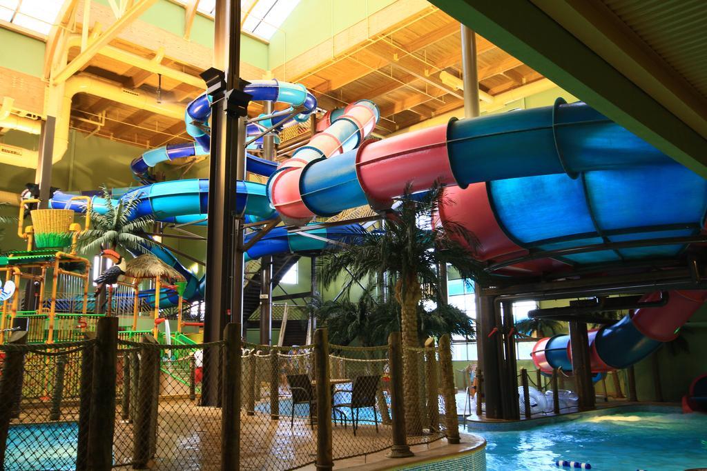 Maui Sands Resort & Indoor Water Park Sandusky Zewnętrze zdjęcie